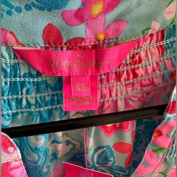 Lily Pulitzer blouse - Picture 2 of 4